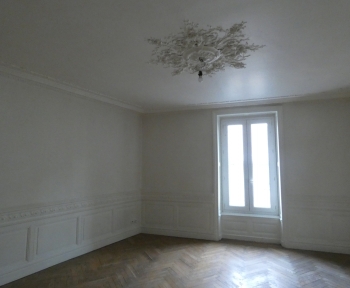 Location Appartement 6 pièces Thiers (63300) - Rue des Docteurs Dumas